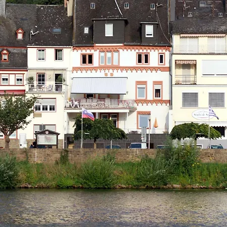 Mosel View Old Town Apartments Zell an der Mosel Esterno foto