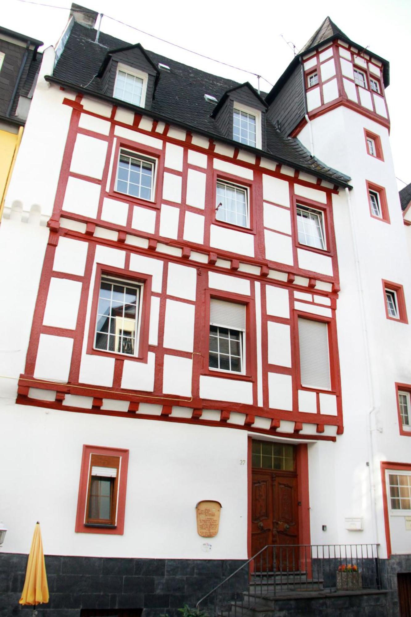 Mosel View Old Town Apartment