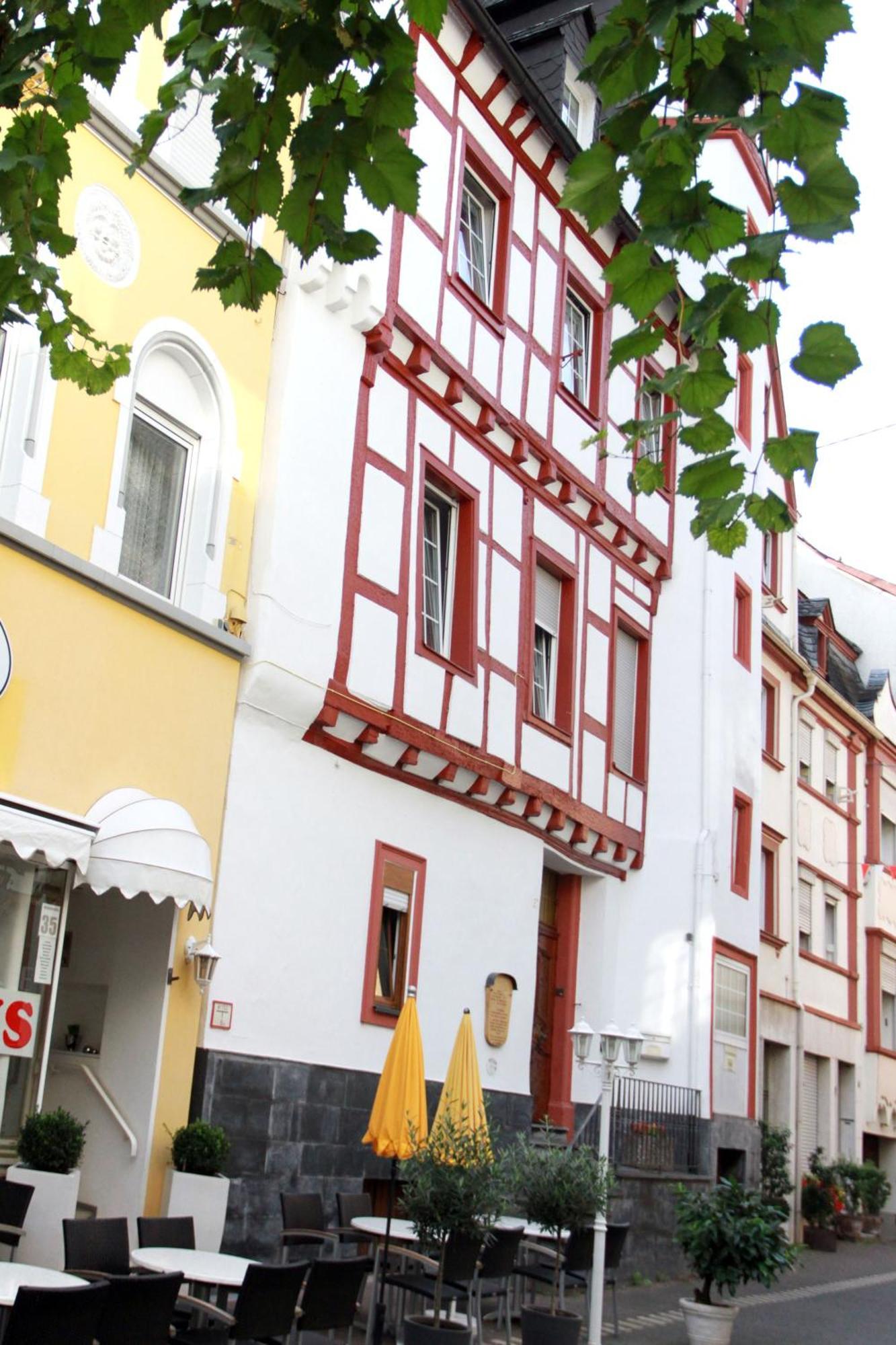 Mosel View Old Town Apartment *