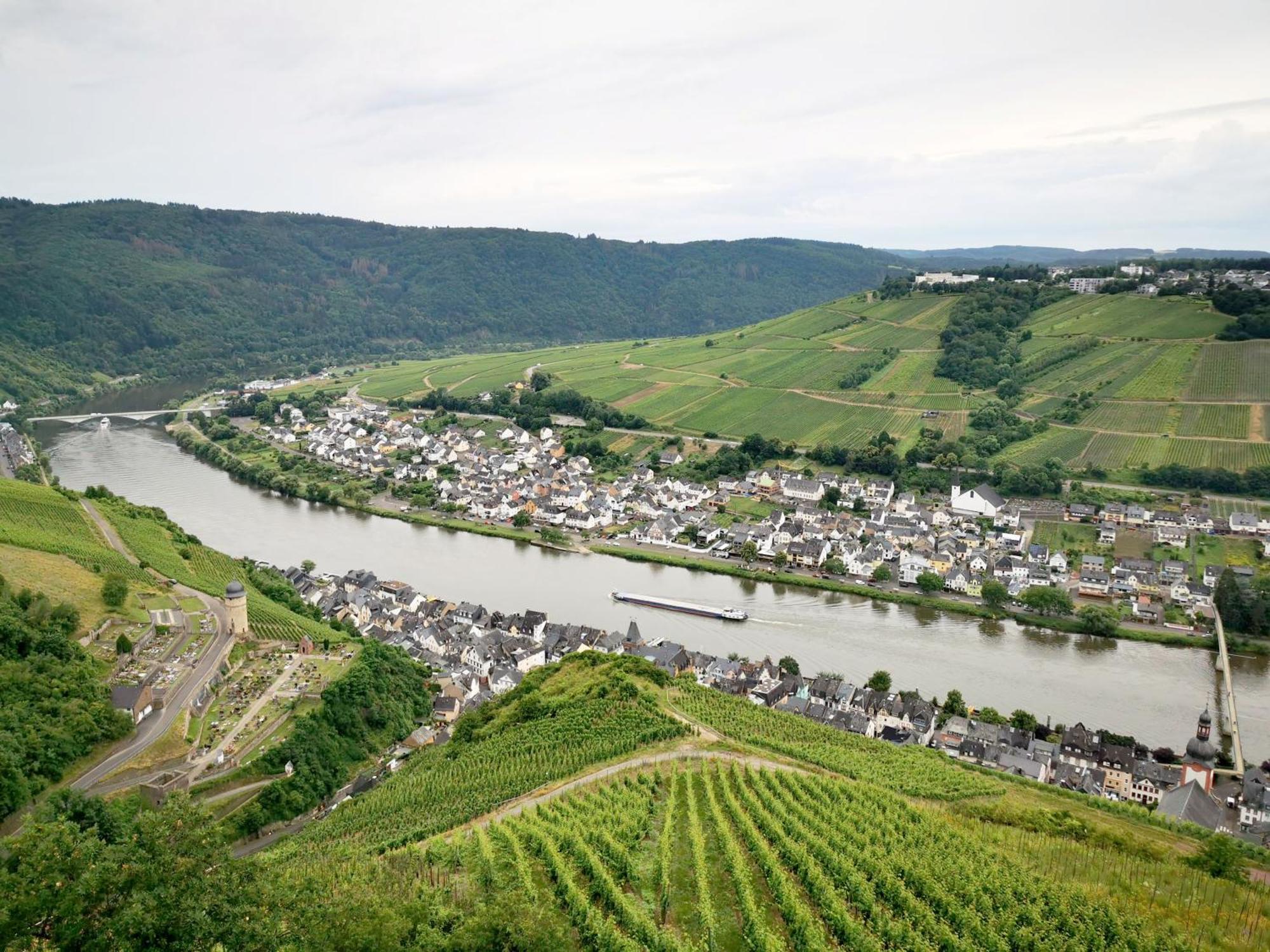 Mosel View Old Town Apartment *